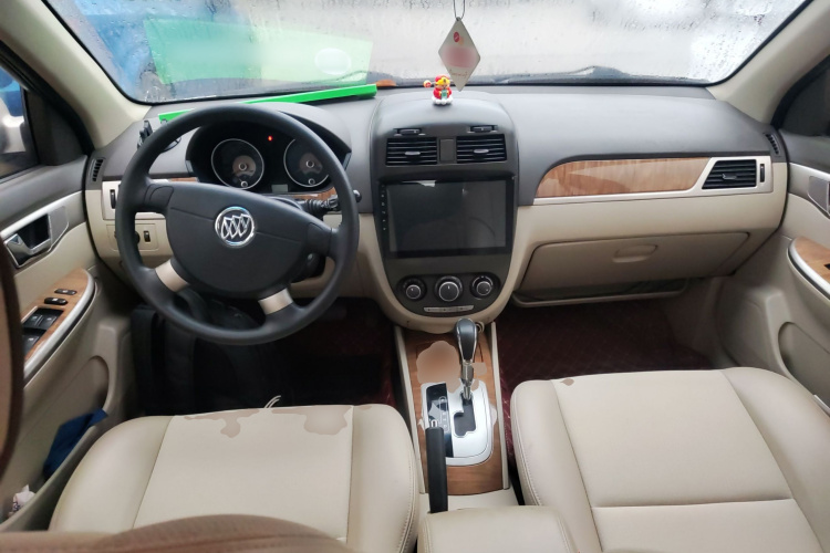 别克 凯越 2015款 1.5L 自动经典型中控内饰7002