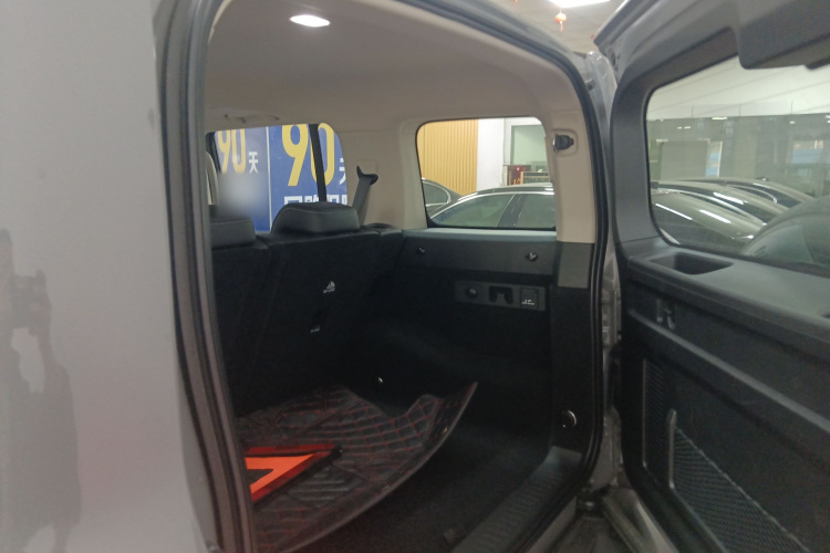 坦克300 2025款 2.0T 征服者局部细节23