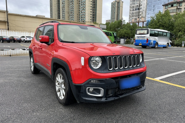 Jeep 自由侠 2016款 1.4T 自动高能版车身外观6004