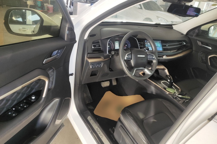 哈弗H6 2021款 1.5T 自动都市版中控内饰7003