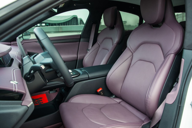 小米汽车 小米SU7 2024款 四驱超长续航高阶智驾Max版中控内饰7012