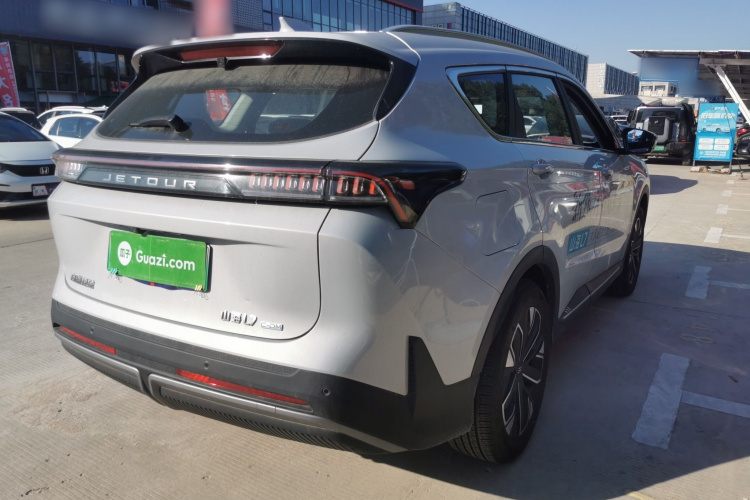 捷途山海L7 2024款 1.5T 120km ULTRA 7座车身外观7