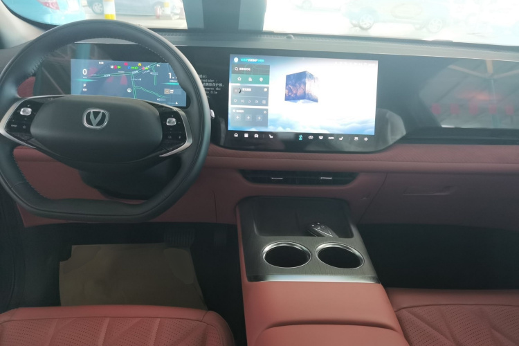 长安CS75 PLUS 2025款 第四代 UItra 2.0T 新蓝鲸 智慧劲擎型中控内饰7002