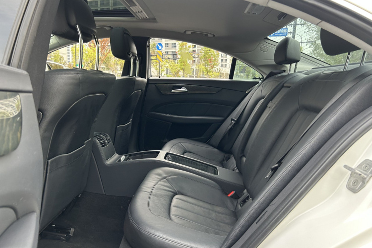 奔驰CLS 2012款 CLS 300 CGI中控内饰7009