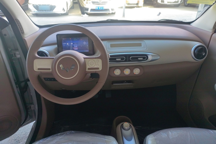 五菱汽车 宏光MINIEV 2025款 四门版 进阶款中控内饰12