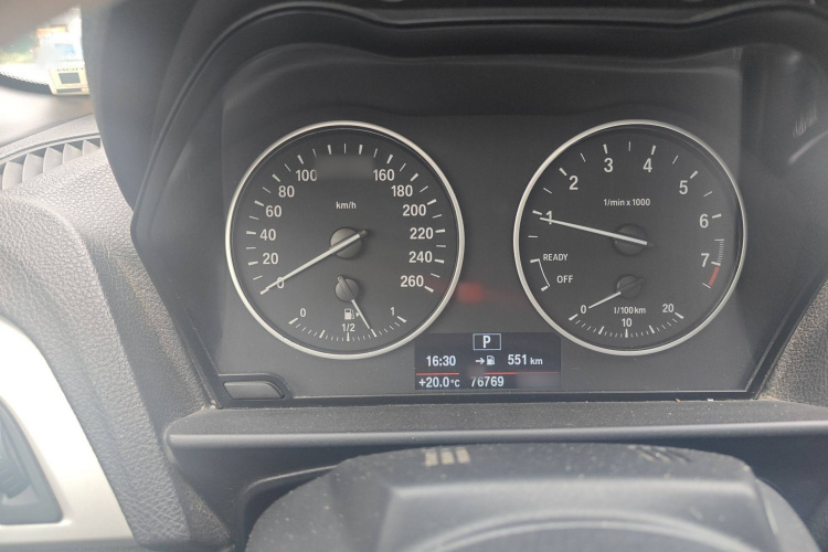 宝马2系(进口) 2015款 218i 敞篷轿跑车局部细节14