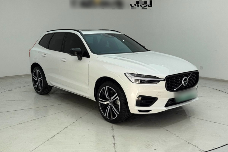 沃尔沃XC60新能源 2022款 T8 插电混动 四驱智远运动版车身外观6002