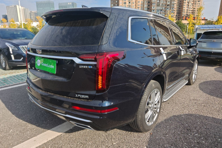 凯迪拉克XT6 2022款 2.0T 六座四驱豪华型标准版车身外观7