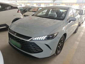 比亚迪 秦PLUS 2025款 DM-i 智驾版 55KM领先型