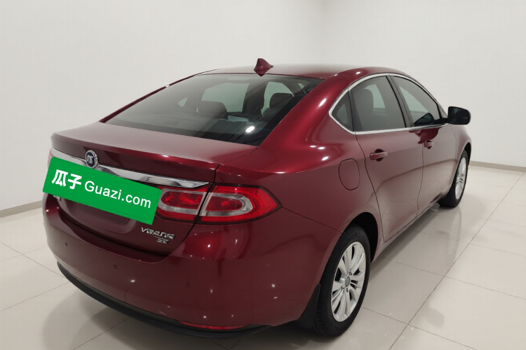 菲亚特 菲翔 2015款 1.4T 自动劲享版车身外观7