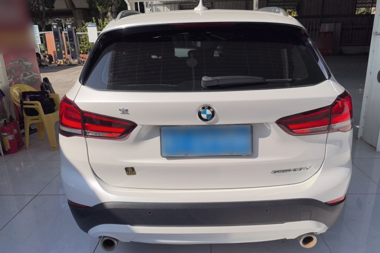 宝马X1 2021款 改款 sDrive25Li 领先型车身外观6