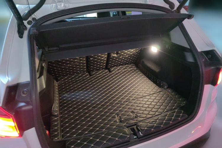 宝马X1 2019款 xDrive20Li 尊享型中控内饰23