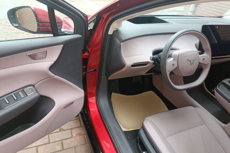 红旗天工05 2025款 550智选版中控内饰7003