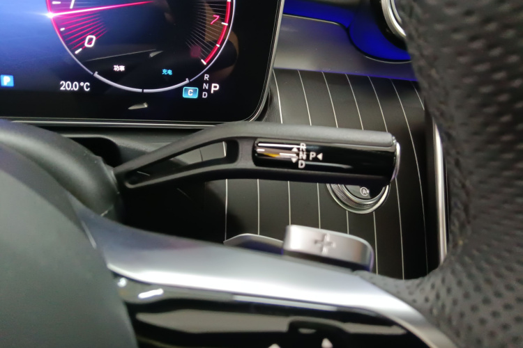奔驰C级 2023款 改款 C 260 L 运动版局部细节18