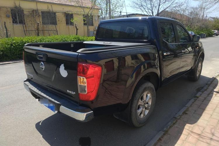 日产 纳瓦拉 2017款 2.5L自动两驱豪华版QR25车身外观6005