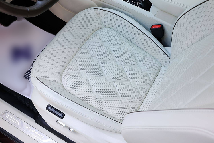 大众 威然 2020款 380TSI 旗舰版中控内饰7007