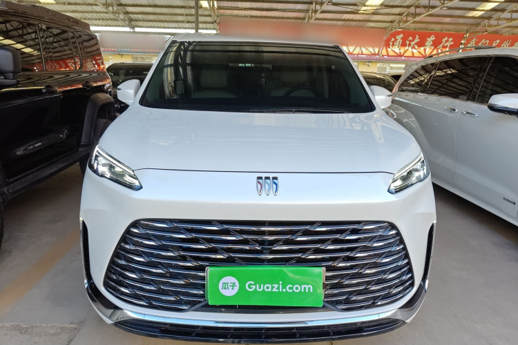 别克GL8新能源 2025款 陆尚 先享版 7座车身外观2