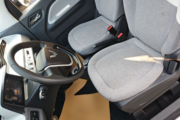 五菱汽车 宏光MINIEV 2022款 马卡龙时尚款 三元锂中控内饰19