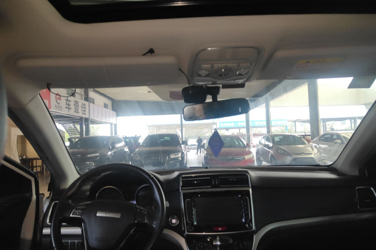 哈弗H6 2015款 运动版 1.5T 自动两驱豪华型中控内饰22