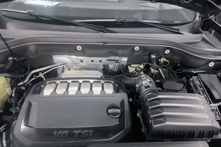 大众 途昂 2023款 530 V6 四驱尊崇旗舰版局部细节24