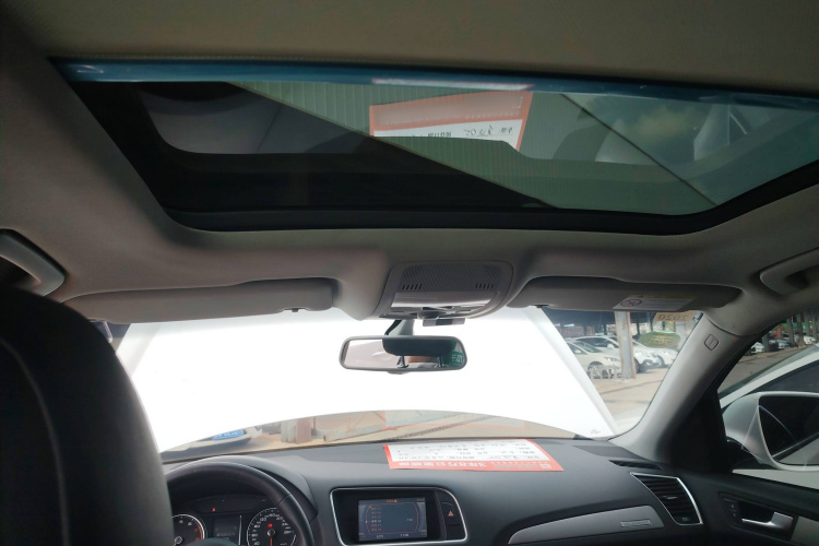 奥迪Q5 2016款 40 TFSI 进取型局部细节22