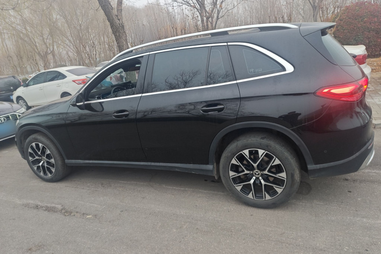 奔驰GLC 2023款 改款 GLC 260 L 4MATIC 动感型 5座车身外观6003