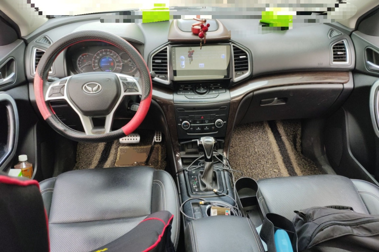 北汽幻速S6 2017款 1.5T CVT畅享型中控内饰12