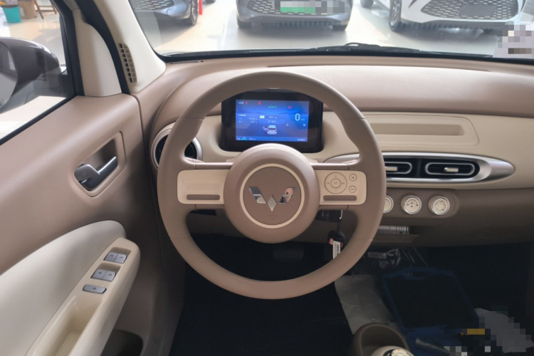 五菱汽车 宏光MINIEV 2025款 四门版 进阶款中控内饰13