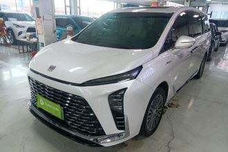 别克GL8新能源 2024款  陆尊 奢享版 7座