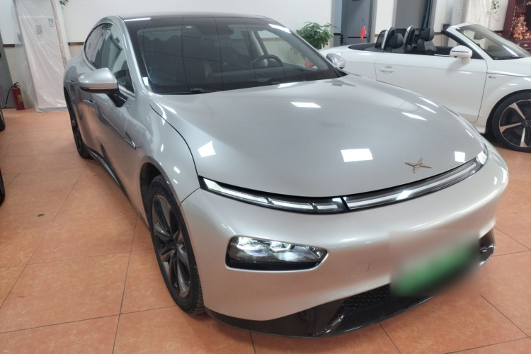 小鹏P7 2022款 480N+车身外观6002