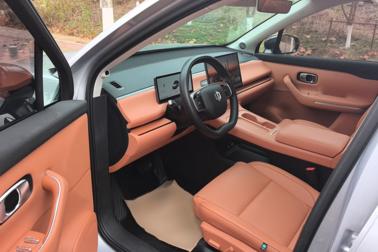 零跑汽车 零跑C16 2024款 增程 200尊享版局部细节19