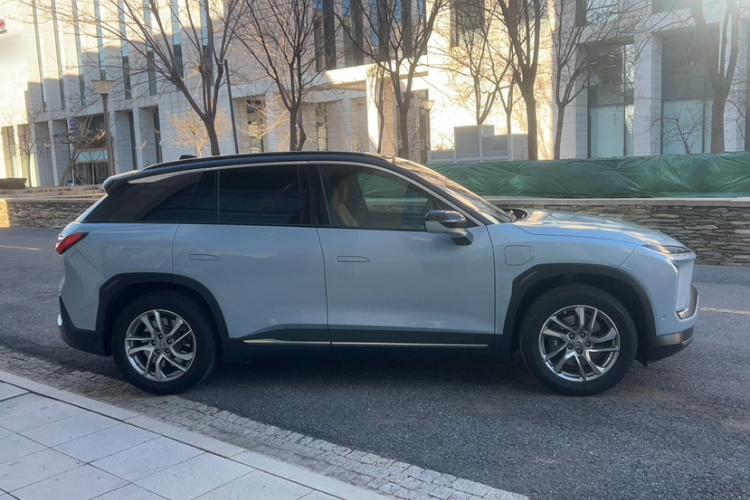 蔚来ES6 2020款 430KM 性能版车身外观6001