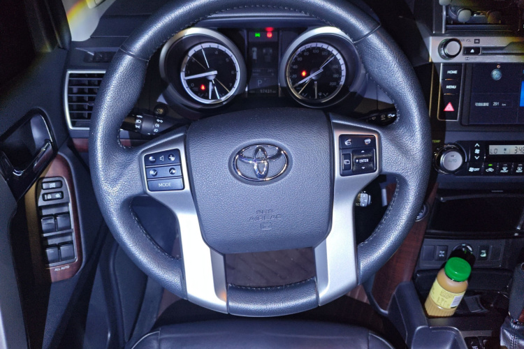 丰田 普拉多 2016款 3.5L 自动TX-L NAVI局部细节13