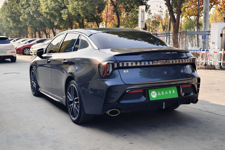 领克03 2025款 2.0TD DCT冠军版Pro车身外观6004