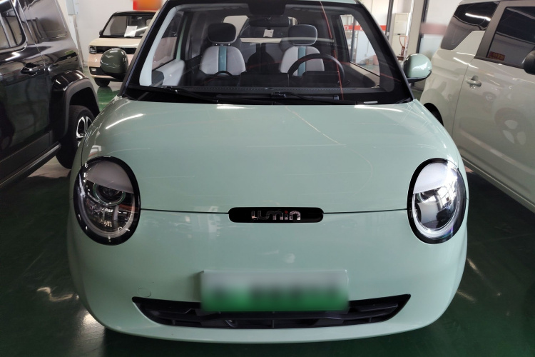 长安启源 长安Lumin 2022款 210km 香甜款车身外观2