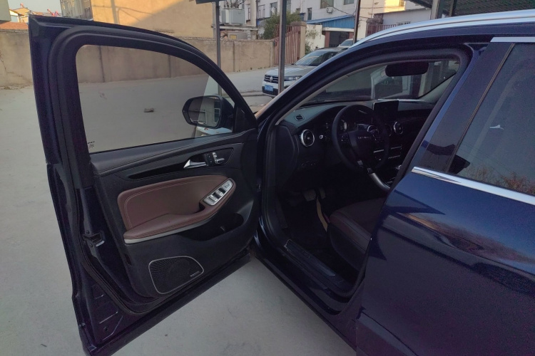 君马汽车 君马MEET 3(美图3) 2018款 1.5T CVT豪华型中控内饰7003