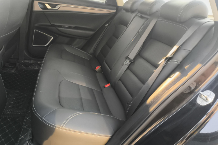 吉利汽车 帝豪GL 2017款 1.8L DCT精英型中控内饰21