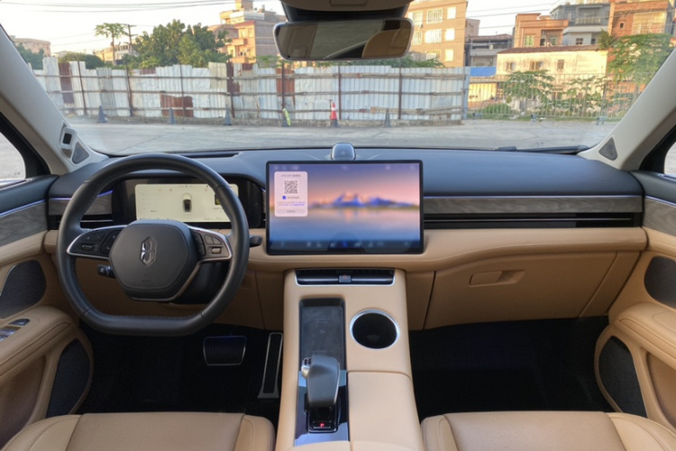 鸿蒙智行 问界M5 2022款 增程后驱标准版局部细节16