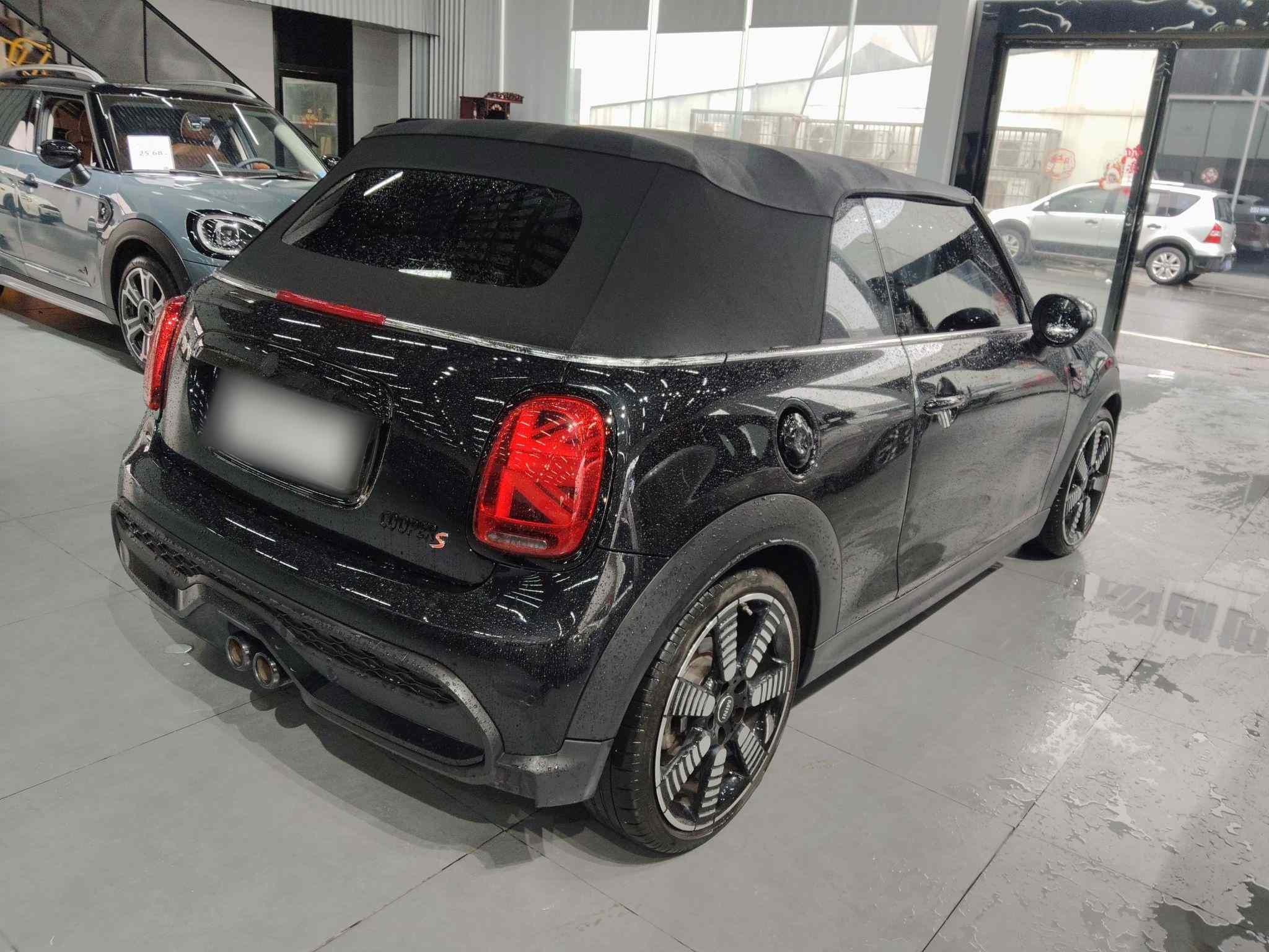 MINI 2023款 改款二 2.0T COOPER S CABRIO 艺术家(4)