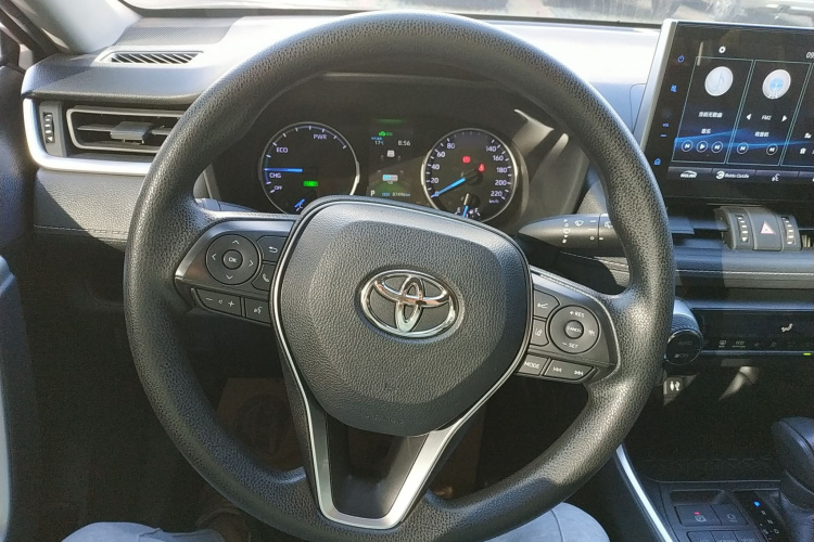 丰田 威兰达 2020款 双擎 2.5L E-CVT两驱豪华版局部细节13