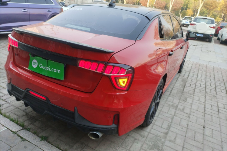 领克03 2020款 2.0TD 自动劲版车身外观6005