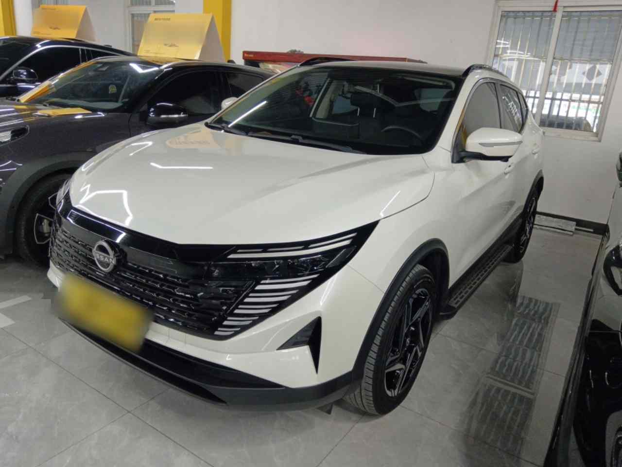 日产 逍客 2025款 荣誉 2.0L CVT XV+领先版(2)
