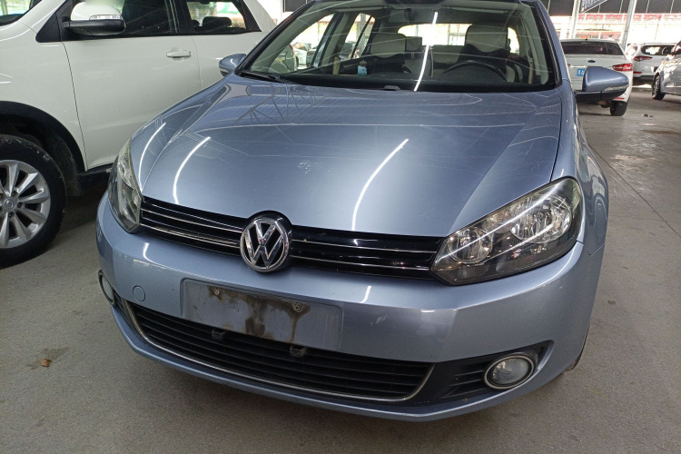 大众 高尔夫 2012款 1.6 手动舒适型车身外观2