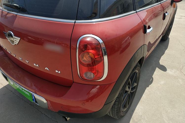 MINI Countryman 2013款 1.6T COOPER ALL4 Fun车身外观9
