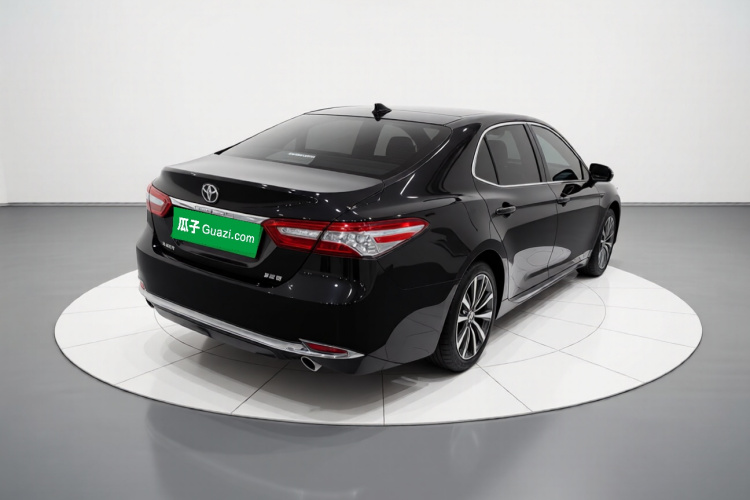 丰田 凯美瑞 2023款 2.5G 豪华版车身外观7