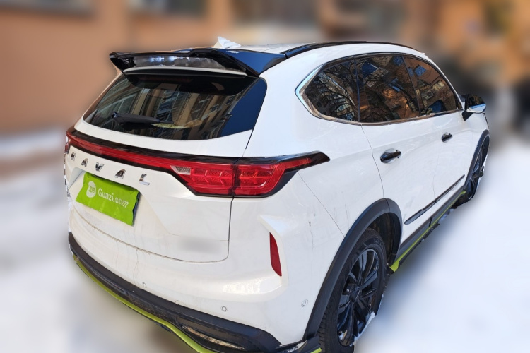 哈弗赤兔 2021款 激擎版 1.5T 铂金兔车身外观7