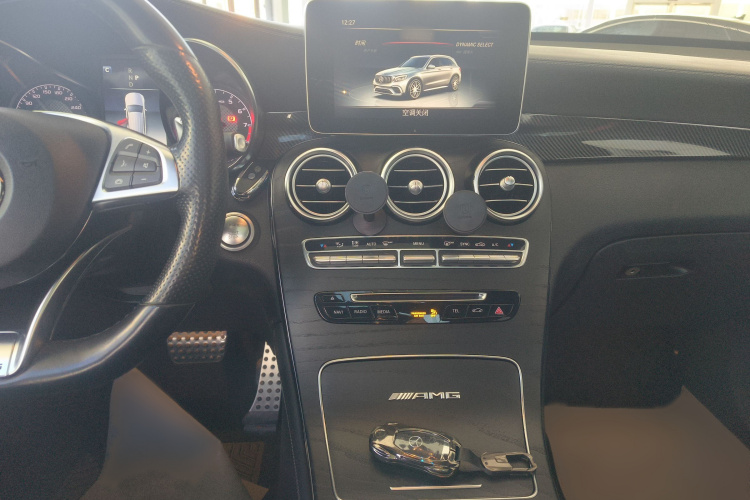 奔驰GLC AMG 2018款 AMG GLC 63 4MATIC+局部细节16