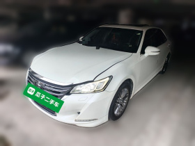丰田 皇冠 2017款 2.0T 运动版