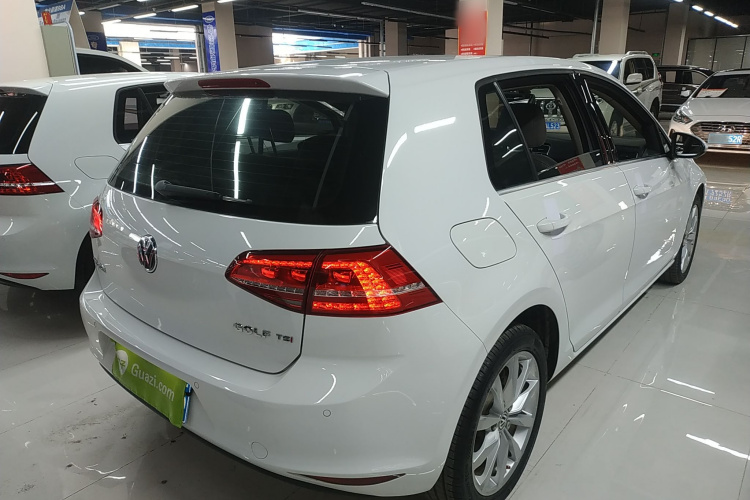 大众 高尔夫 2015款 1.4TSI 自动旗舰型车身外观7