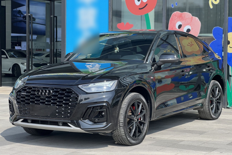 奥迪Q5L Sportback 2024款 40 TFSI 豪华型车身外观6004